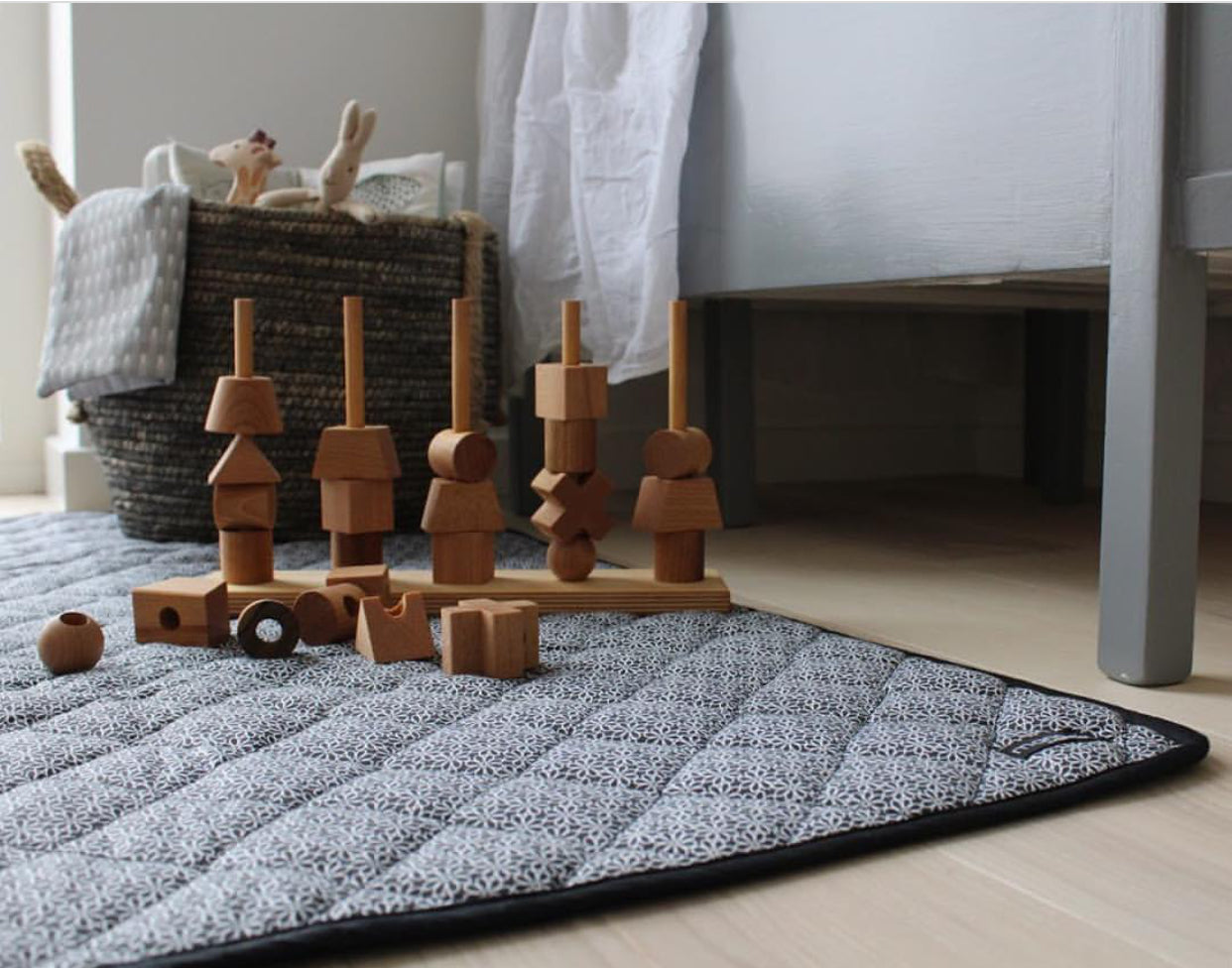 Quilt Blanket - Black, Nordic Sky