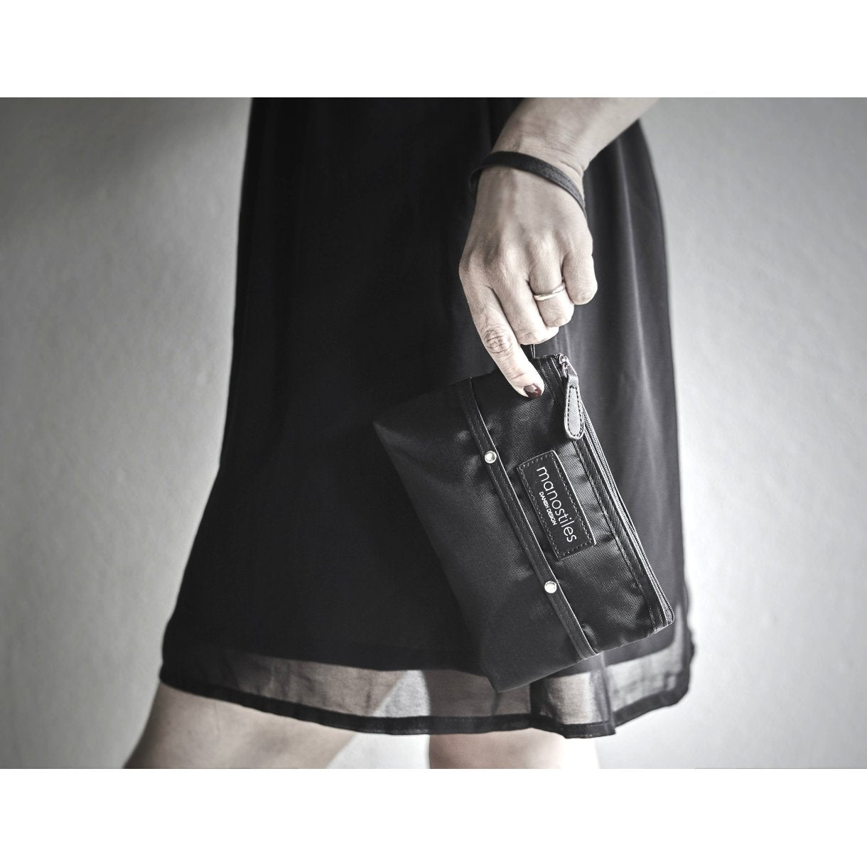 Clutch - Manostiles Danish Design