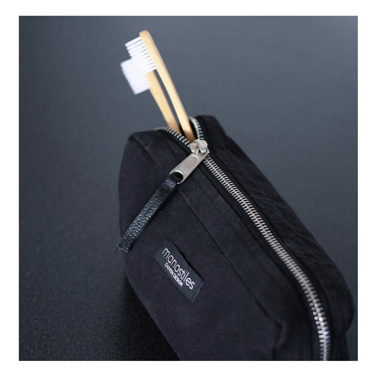 Makeup pung - Sort - Manostiles Danish Design