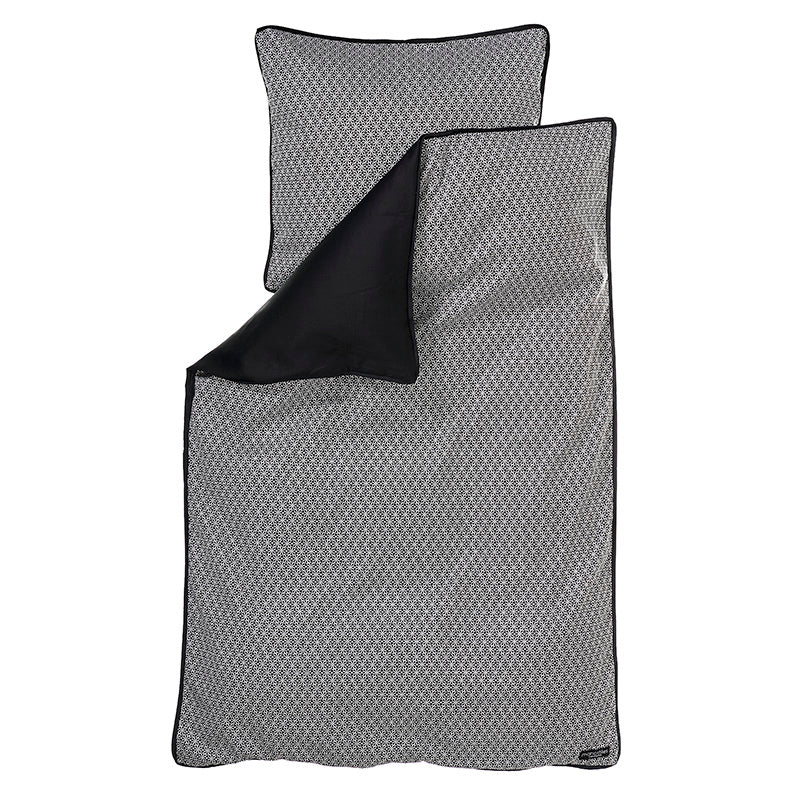 Junior Sengetøj - Perfect Black, Nordic Sky - Manostiles Danish Design
