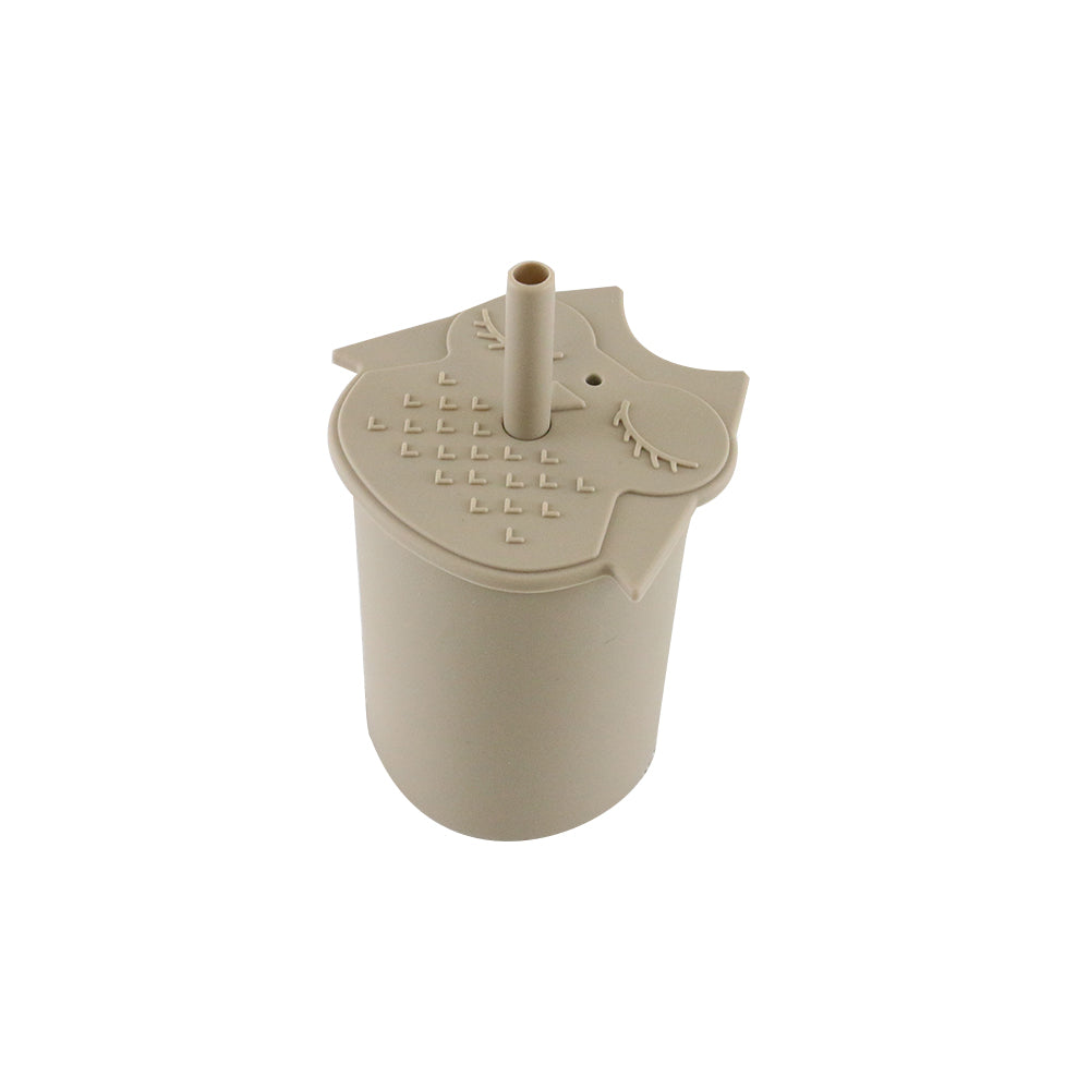 Børnekop i silikone - Beige - Manostiles Danish Design