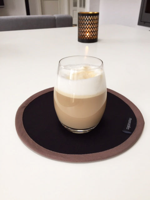 Dækkeserviet - Sort & brun - Manostiles Danish Design