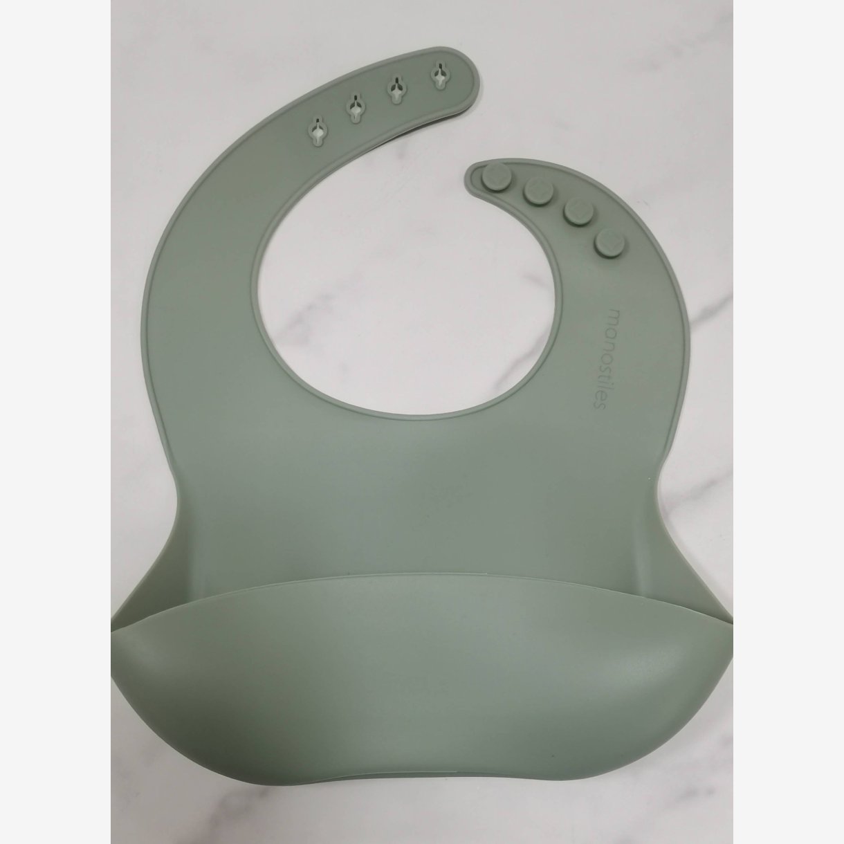 Børne hagesmæk i silikone - Lysegrøn - Manostiles Danish Design