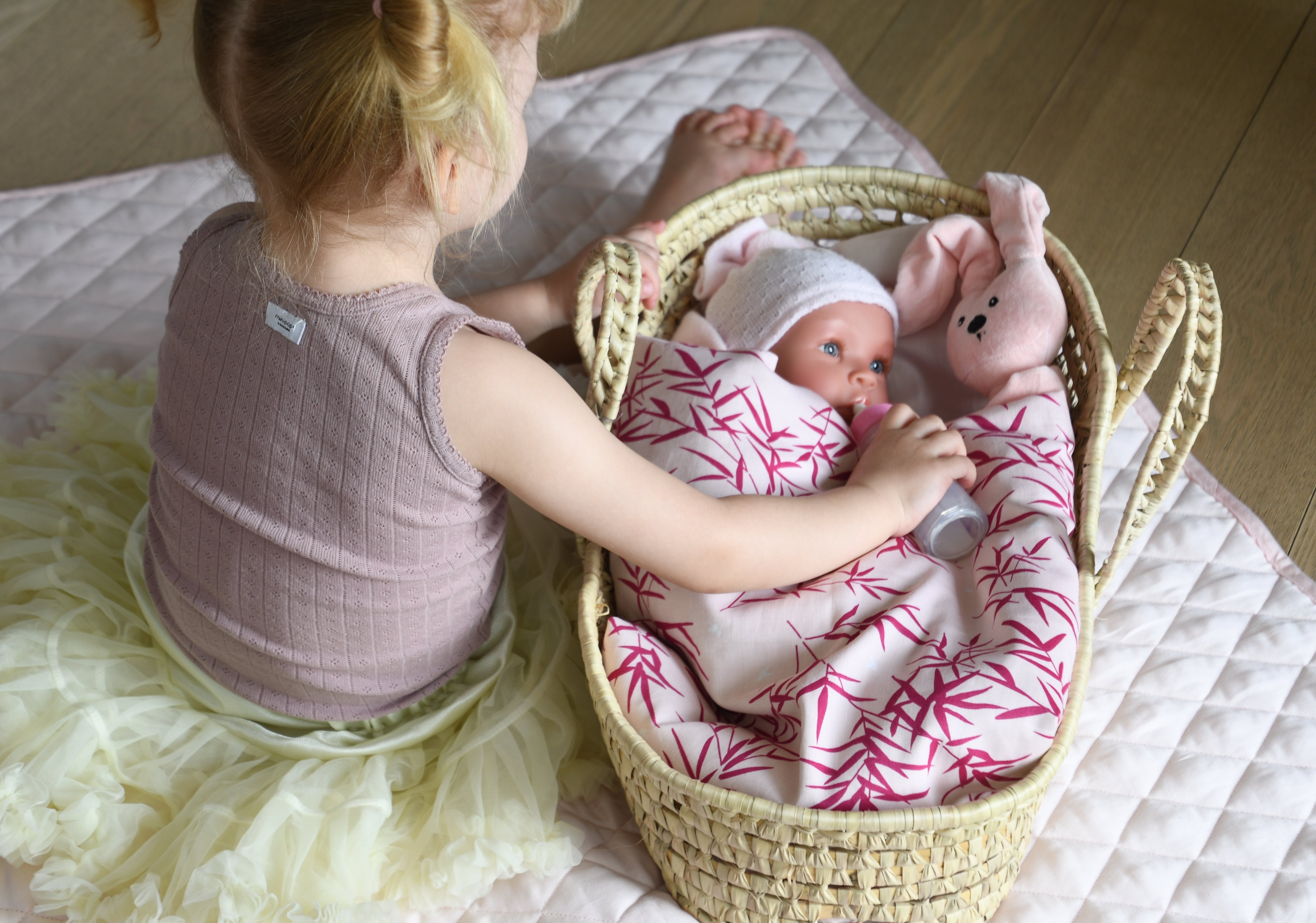 Bamse Kanin - Rose - Manostiles Danish Design 