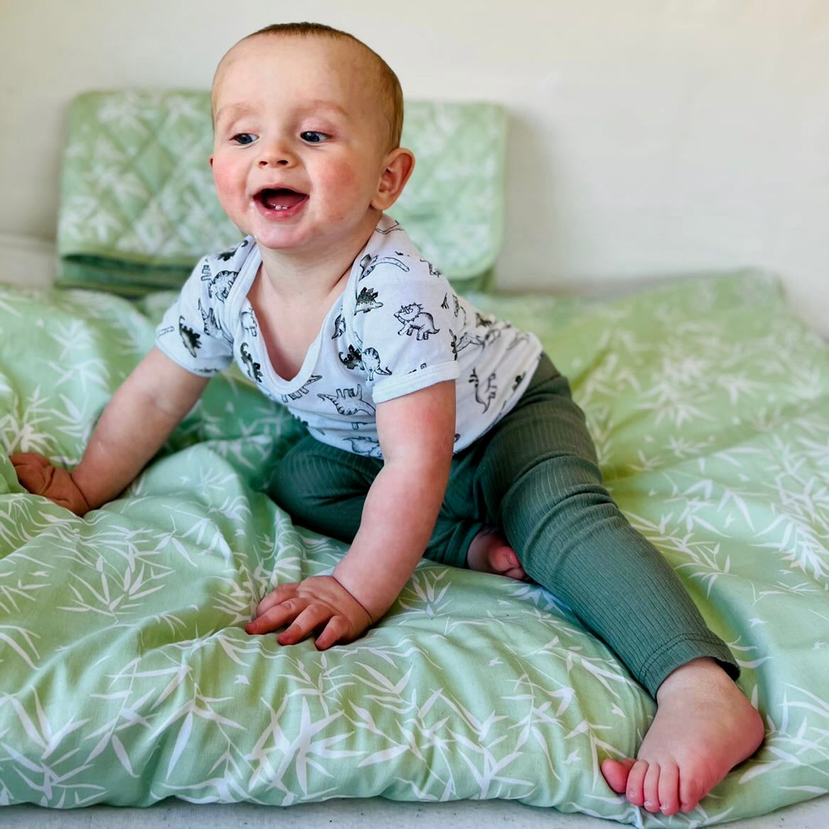 Quilt Tæppe - Soft Matcha, Nordic Zen - Manostiles Danish Design 